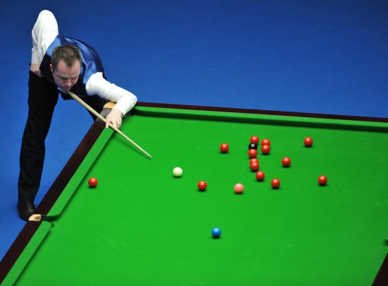 目中表现出 目中表现出